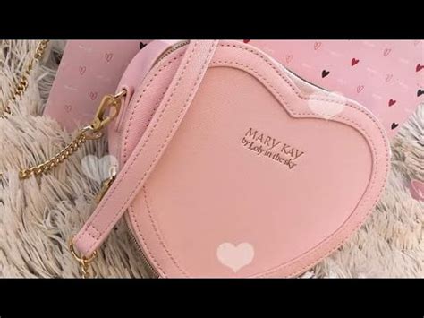 ¿Ya viste La¡Nueva! Bolsa Crossbody Mary Kay.